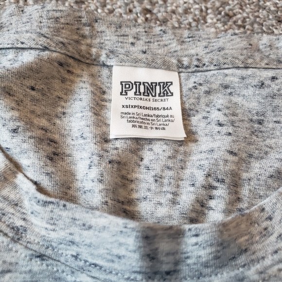 PINK (Victoria's Secret) long-sleeve gray tshirt, xs. - Picture 3 of 5